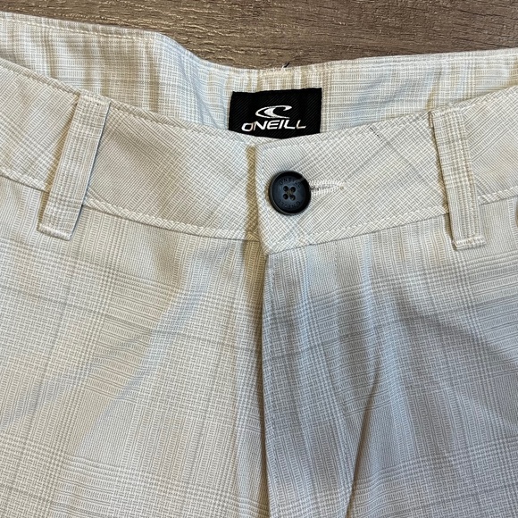 O’NEILL Relaxed Fit Below the Knee Shorts (Size 28) - Picture 11 of 11